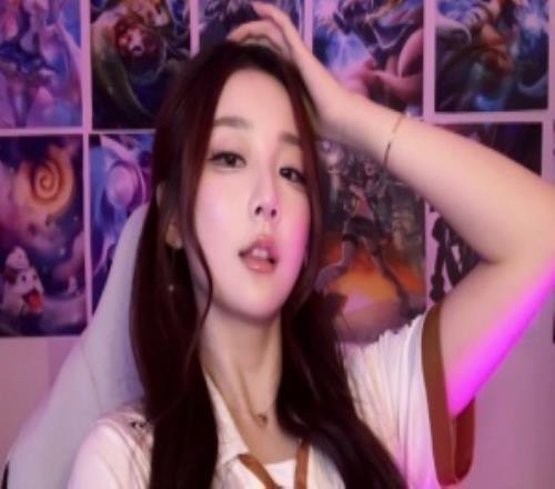 大乐透期号,专家推荐,海德堡柏林,广州赛马,赛程安排,赛果查询,马匹资料,赛事资讯