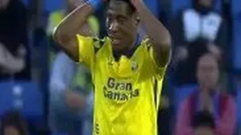 大乐透期号专家精准推荐：每日精选13场